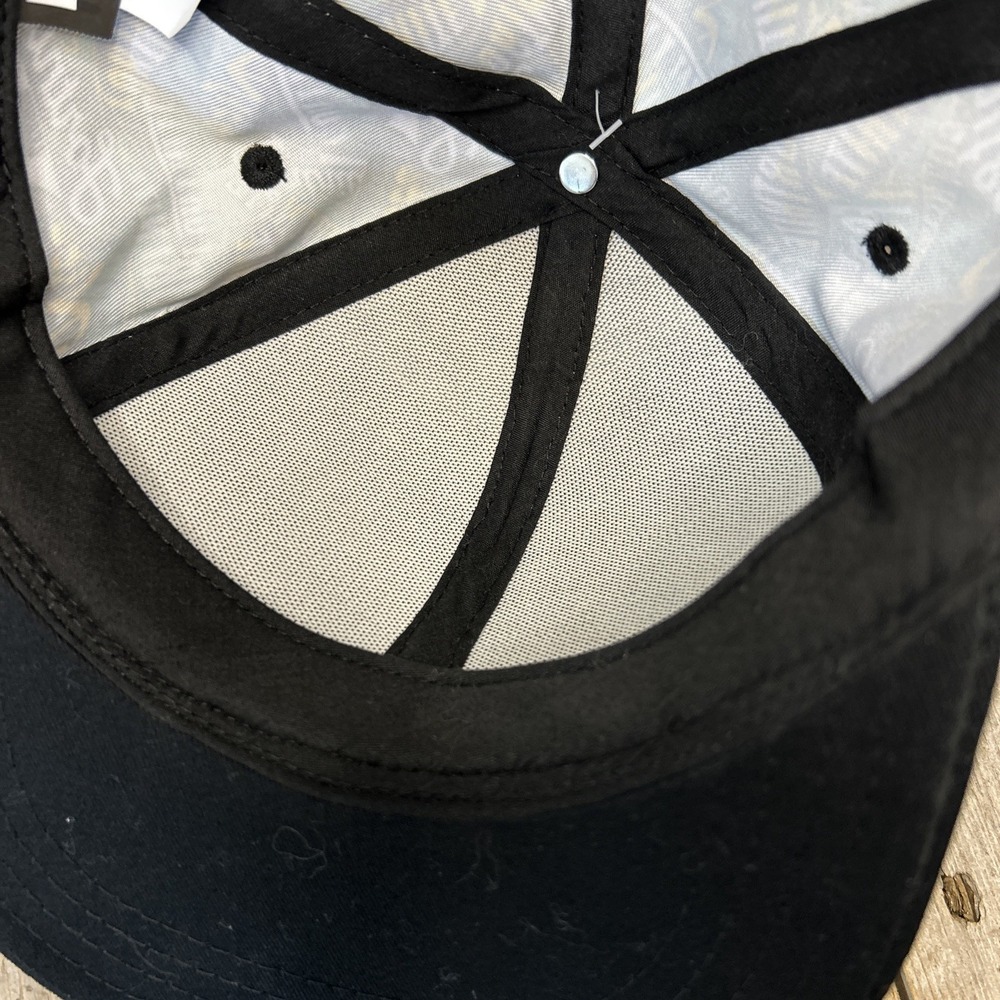 Fortnite SnapBack Adjustable Cap - Picture 6 of 7
